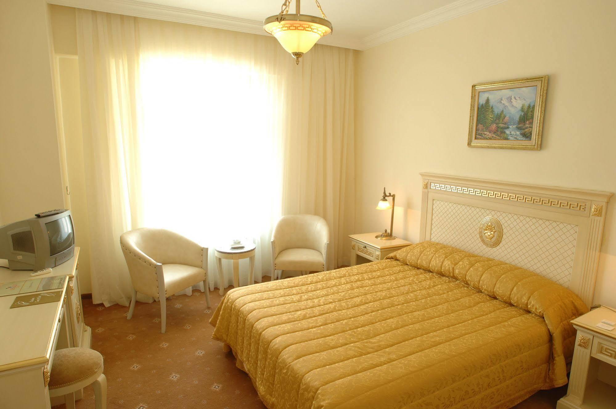 Gure Saruhan Thermal Akçay Exterior foto